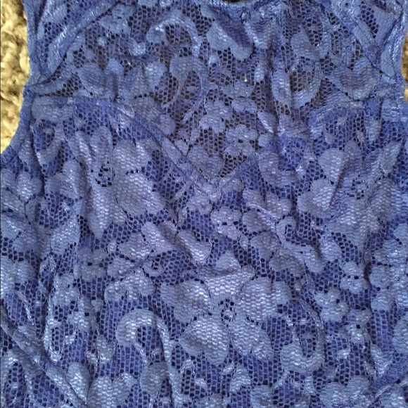 Fredricks of Hollywood sexy lace sleeveless top - Picture 2 of 3
